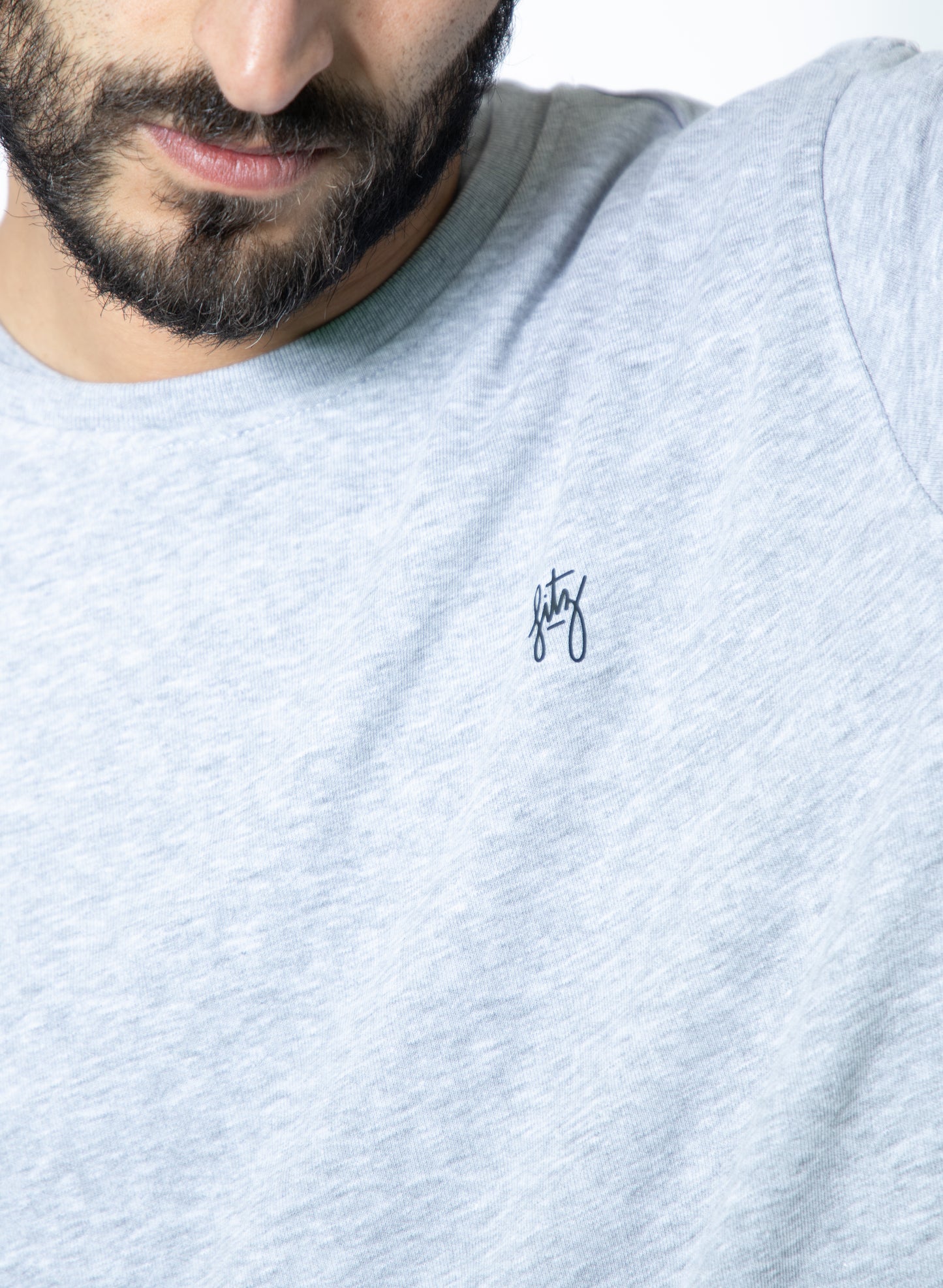 Polerón cuello redondo "FITZ BASIC"